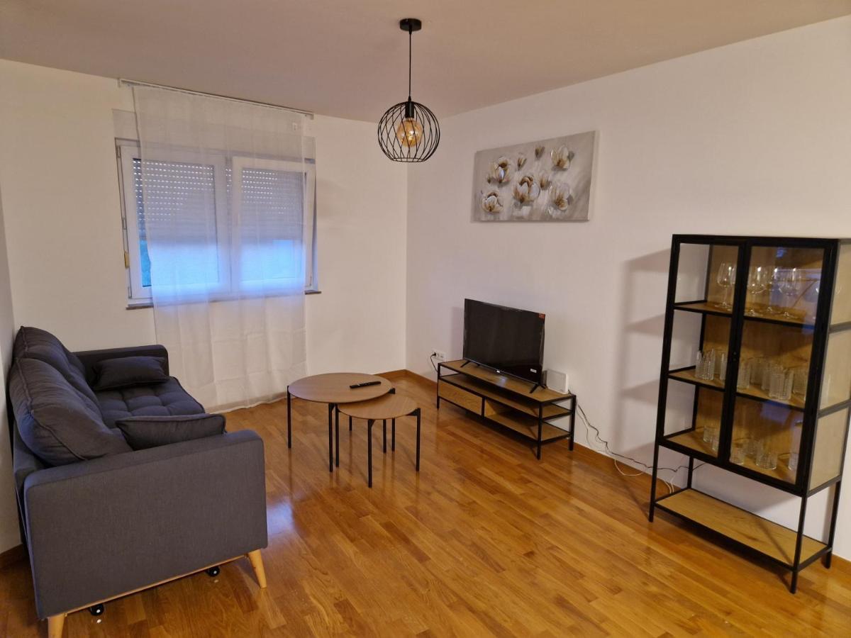 Apartment With Panoramic View 扎达尔 外观 照片